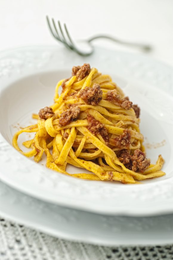 FETTUCCINE AL RAGÙ