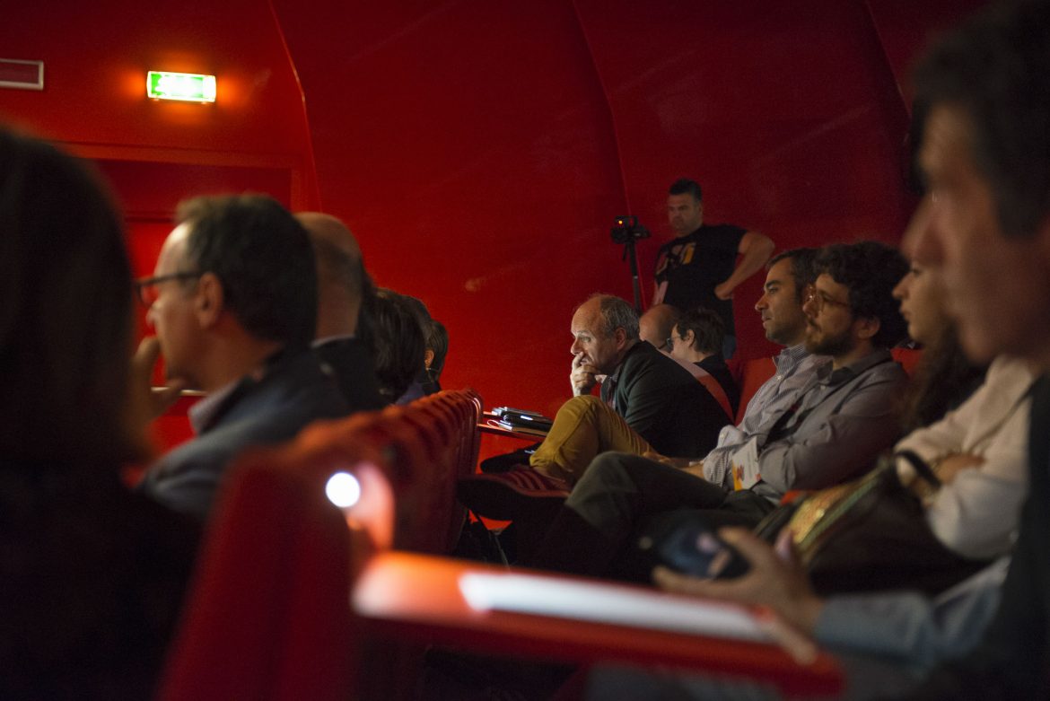 ADOBE DIGITAL BRIEFING #4