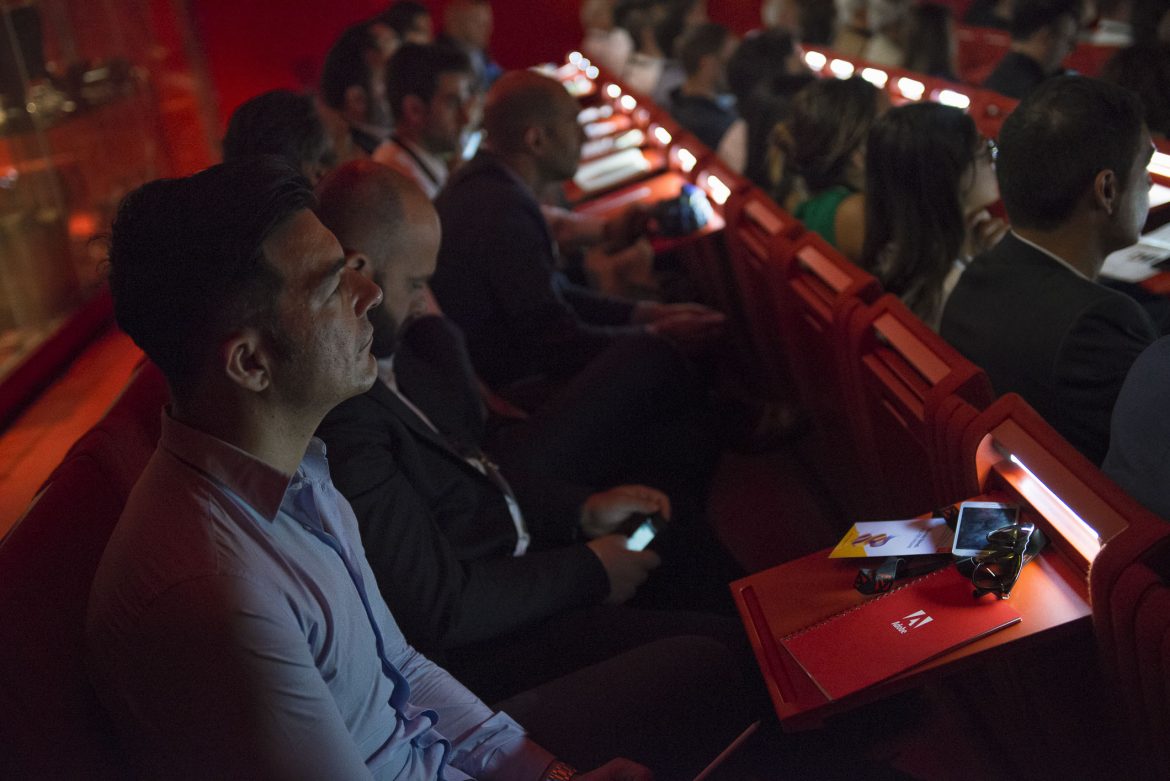ADOBE DIGITAL BRIEFING #5