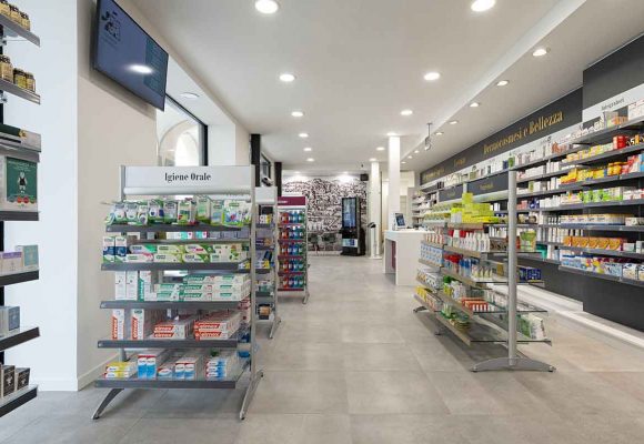 Farmacia Comunale di Livorno su progetto Zanchettin #3